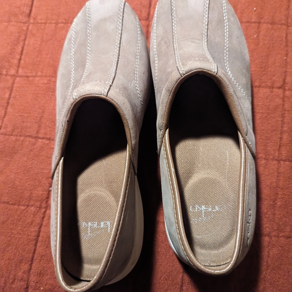 Dansko slip on - Picture 8 of 8